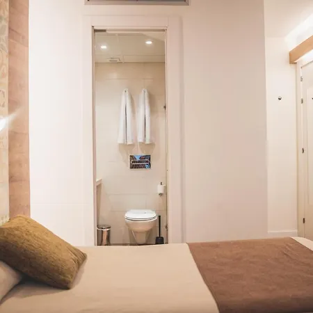 オスタル マレノストゥルム 2* バルセロナ