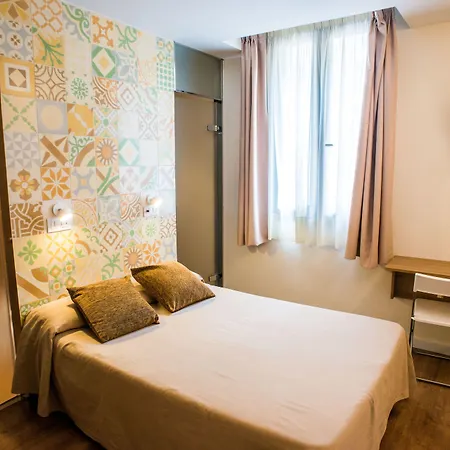 オスタル マレノストゥルム バルセロナ