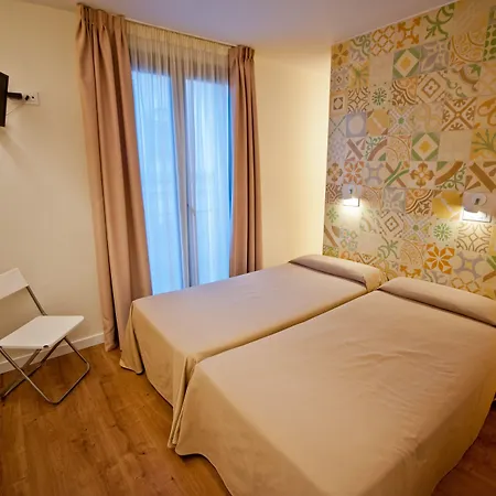 オスタル マレノストゥルム バルセロナ