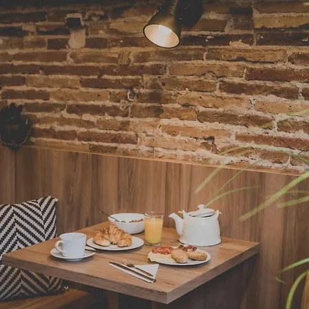 オスタル マレノストゥルム バルセロナ