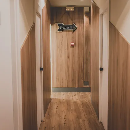 オスタル マレノストゥルム ゲストハウス 2*